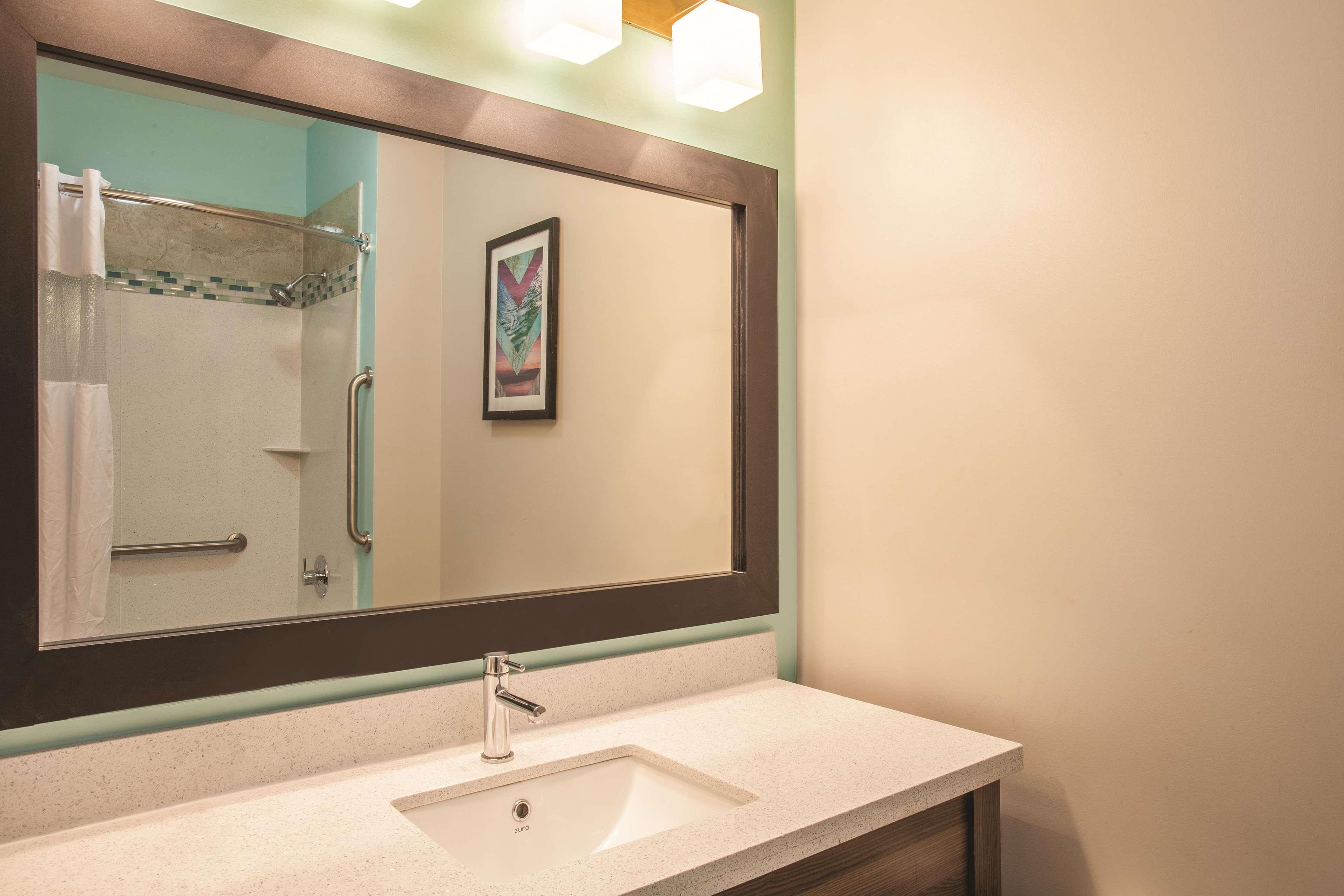 La Quinta By Wyndham Forsyth Hotel Luaran gambar