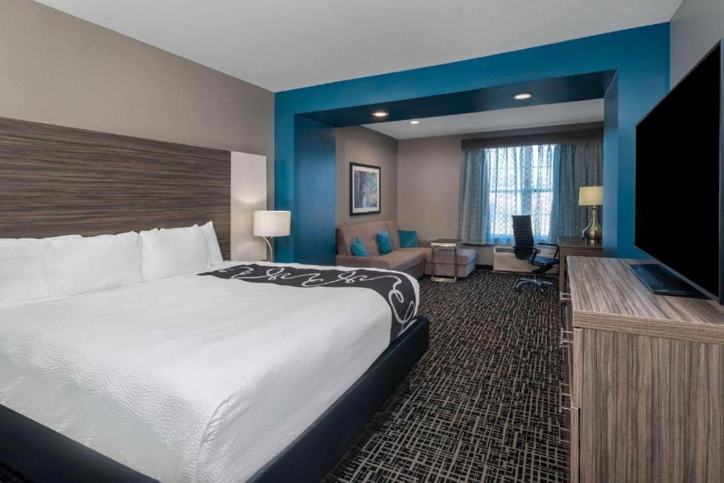 La Quinta By Wyndham Forsyth Hotel Luaran gambar